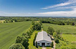 100 Acres, Keele Street, King, ON - Country homes for sale and luxury real estate including horse farms and property in the Caledon and King City areas near Toronto