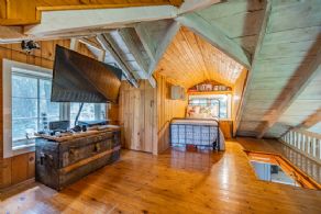 Hockley Valley Cabin, Hockley Valley, ON - Country homes for sale and luxury real estate including horse farms and property in the Caledon and King City areas near Toronto