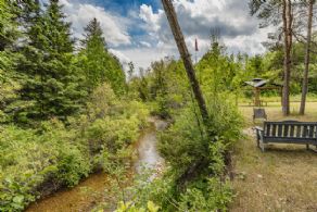 Hockley Valley Cabin, Hockley Valley, ON - Country homes for sale and luxury real estate including horse farms and property in the Caledon and King City areas near Toronto