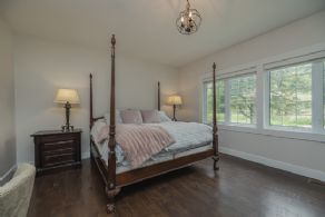 Master Bedroom - Country homes for sale and luxury real estate including horse farms and property in the Caledon and King City areas near Toronto
