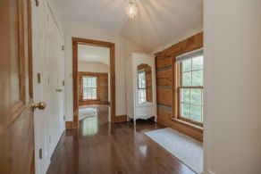 Walk-in Closet - Country homes for sale and luxury real estate including horse farms and property in the Caledon and King City areas near Toronto