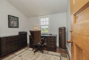 Office - Country homes for sale and luxury real estate including horse farms and property in the Caledon and King City areas near Toronto