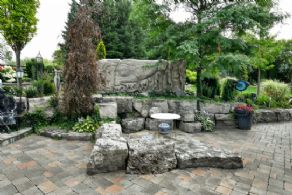 The Grange House, Caledon, Ontario - Country homes for sale and luxury real estate including horse farms and property in the Caledon and King City areas near Toronto