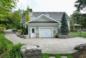 The Grange House, Caledon, Ontario - Country homes for sale and luxury real estate including horse farms and property in the Caledon and King City areas near Toronto