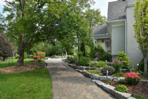 The Grange House, Caledon, Ontario - Country homes for sale and luxury real estate including horse farms and property in the Caledon and King City areas near Toronto