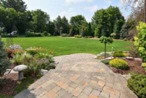 The Grange House, Caledon, Ontario - Country homes for sale and luxury real estate including horse farms and property in the Caledon and King City areas near Toronto