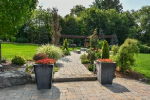 The Grange House, Caledon, Ontario - Country homes for sale and luxury real estate including horse farms and property in the Caledon and King City areas near Toronto
