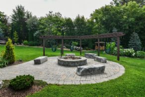The Grange House, Caledon, Ontario - Country homes for sale and luxury real estate including horse farms and property in the Caledon and King City areas near Toronto