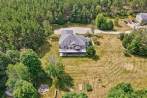 Stone Bungalow Airport Road, Mono, Ontario - Country homes for sale and luxury real estate including horse farms and property in the Caledon and King City areas near Toronto