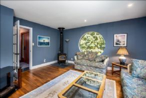 Den or home office - Country homes for sale and luxury real estate including horse farms and property in the Caledon and King City areas near Toronto