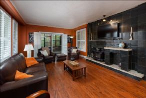 King Caledon Townline, Ontario - Country homes for sale and luxury real estate including horse farms and property in the Caledon and King City areas near Toronto