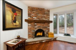 King Caledon Townline, Ontario - Country homes for sale and luxury real estate including horse farms and property in the Caledon and King City areas near Toronto