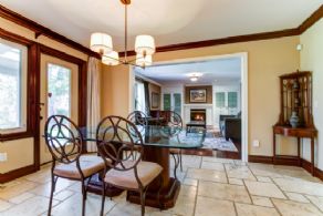 Dining Room - Country homes for sale and luxury real estate including horse farms and property in the Caledon and King City areas near Toronto