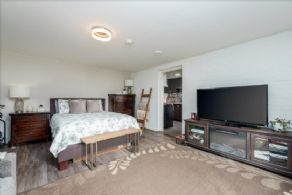 65 First Street, Orangeville - Country homes for sale and luxury real estate including horse farms and property in the Caledon and King City areas near Toronto