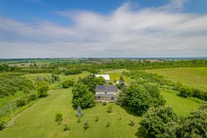 Aerial - Country homes for sale and luxury real estate including horse farms and property in the Caledon and King City areas near Toronto