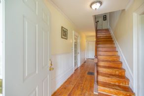 Front hall - Country homes for sale and luxury real estate including horse farms and property in the Caledon and King City areas near Toronto