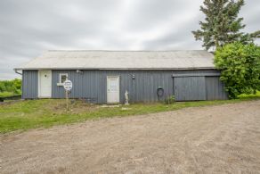 Workshop - Country homes for sale and luxury real estate including horse farms and property in the Caledon and King City areas near Toronto