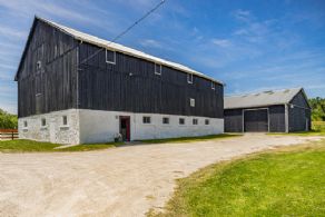 Limehouse Farm, Halton Hills, ON - Country homes for sale and luxury real estate including horse farms and property in the Caledon and King City areas near Toronto
