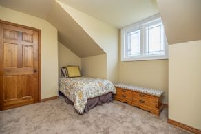 Limehouse Farm, Halton Hills, ON - Country homes for sale and luxury real estate including horse farms and property in the Caledon and King City areas near Toronto