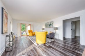 Family Room with Walk-out to Yard - Country homes for sale and luxury real estate including horse farms and property in the Caledon and King City areas near Toronto