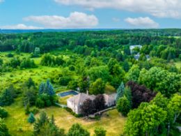 1128 The Grange Sideroad, Caledon, Ontario - Country homes for sale and luxury real estate including horse farms and property in the Caledon and King City areas near Toronto