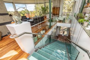 Upper Level - Country homes for sale and luxury real estate including horse farms and property in the Caledon and King City areas near Toronto