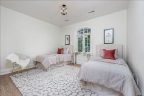 Bedroom - Country homes for sale and luxury real estate including horse farms and property in the Caledon and King City areas near Toronto
