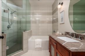 Bathroom 2 - Country homes for sale and luxury real estate including horse farms and property in the Caledon and King City areas near Toronto