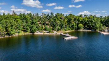 32 Webber Island, Honey Harbour, Georgian Bay, Ontario - Country homes for sale and luxury real estate including horse farms and property in the Caledon and King City areas near Toronto
