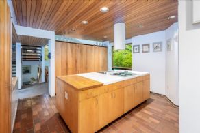 Kitchen  - Country homes for sale and luxury real estate including horse farms and property in the Caledon and King City areas near Toronto