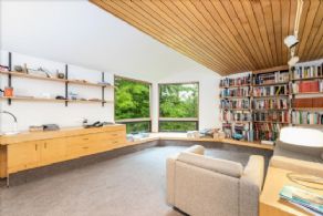 Library - Country homes for sale and luxury real estate including horse farms and property in the Caledon and King City areas near Toronto