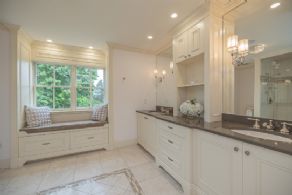 Primary Ensuite - Country homes for sale and luxury real estate including horse farms and property in the Caledon and King City areas near Toronto