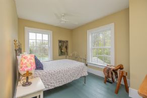 Bedroom - Country homes for sale and luxury real estate including horse farms and property in the Caledon and King City areas near Toronto