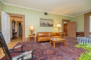 Living Room - Country homes for sale and luxury real estate including horse farms and property in the Caledon and King City areas near Toronto