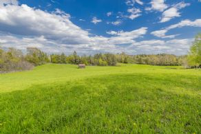 Apple Ridge Farm, Caledon, Ontario - Country homes for sale and luxury real estate including horse farms and property in the Caledon and King City areas near Toronto