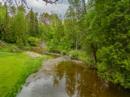 Year-found Nottawasaga Rive - Country homes for sale and luxury real estate including horse farms and property in the Caledon and King City areas near Toronto