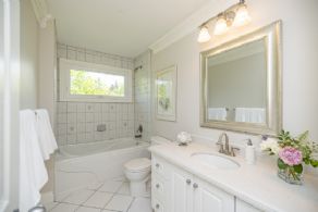 Albion Hills Drive, Palgrave, Ontario - Country homes for sale and luxury real estate including horse farms and property in the Caledon and King City areas near Toronto