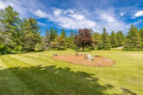 Albion Hills Drive, Palgrave, Ontario - Country homes for sale and luxury real estate including horse farms and property in the Caledon and King City areas near Toronto