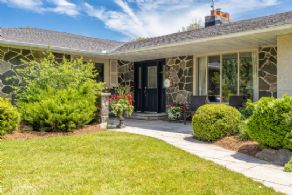 Albion Hills Drive, Palgrave, Ontario - Country homes for sale and luxury real estate including horse farms and property in the Caledon and King City areas near Toronto
