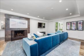 Family Room - Country homes for sale and luxury real estate including horse farms and property in the Caledon and King City areas near Toronto
