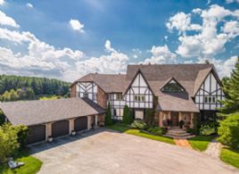 Turkey Hill, King, Ontario - Country homes for sale and luxury real estate including horse farms and property in the Caledon and King City areas near Toronto
