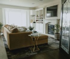 Library with western views - Country homes for sale and luxury real estate including horse farms and property in the Caledon and King City areas near Toronto