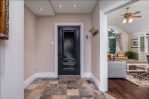 Foyer - Country homes for sale and luxury real estate including horse farms and property in the Caledon and King City areas near Toronto