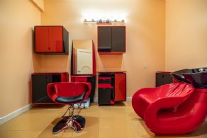 Hair Salon - Country homes for sale and luxury real estate including horse farms and property in the Caledon and King City areas near Toronto