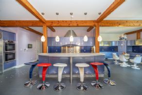 Stunning Kitchen - Country homes for sale and luxury real estate including horse farms and property in the Caledon and King City areas near Toronto