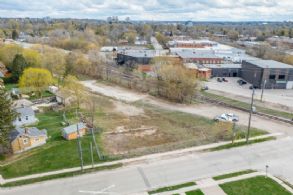 Residential Building Lots, Guelph, Ontario - Country homes for sale and luxury real estate including horse farms and property in the Caledon and King City areas near Toronto