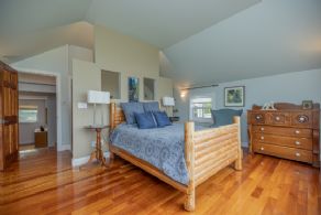 Upper Floor 2nd Primary with Expansive Views over the Bay - Country homes for sale and luxury real estate including horse farms and property in the Caledon and King City areas near Toronto