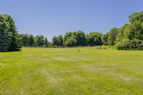 The Grange Ridge, Caledon, ON - Country homes for sale and luxury real estate including horse farms and property in the Caledon and King City areas near Toronto