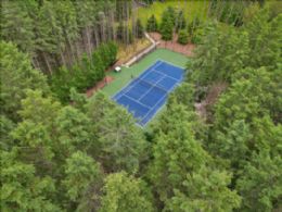 Tennis Court - Country homes for sale and luxury real estate including horse farms and property in the Caledon and King City areas near Toronto