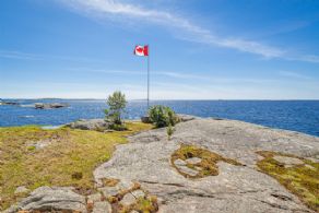 2 Island 2820 - Country Homes for sale and Luxury Real Estate in Caledon and King City including Horse Farms and Property for sale near Toronto